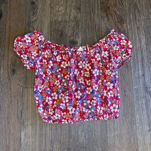 Hem & Thread size large on or off shoulder floral top